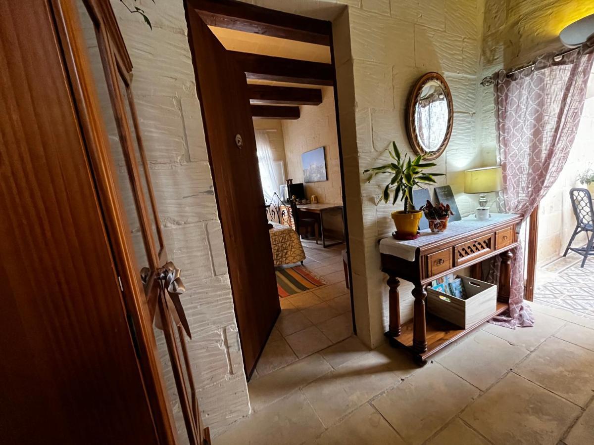 자프라 Encanto Vegetarian Bed & Breakfast B&B 외부 사진
